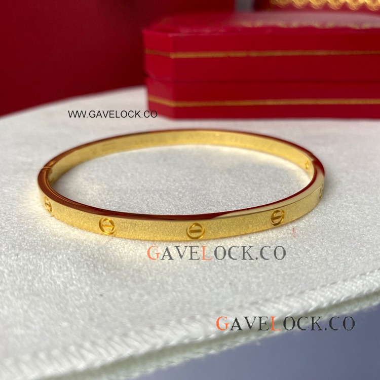 AAA Cartier Love Narrow style Bracelet Gold & No screw